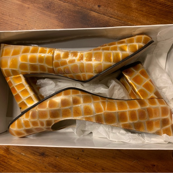 💝 Golden croco Vintage Pavane golden orange crocodile style heels in the 1980s - Picture 1 of 15